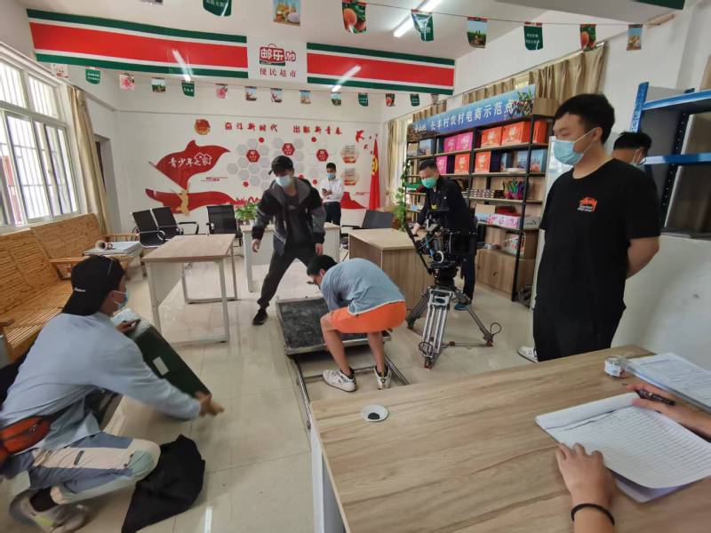 鸡东县广告片拍摄公司：极简主义践行者，少即是多的视觉哲学
